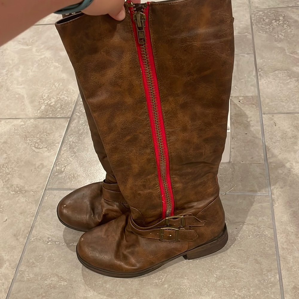 Woman’s riding boots